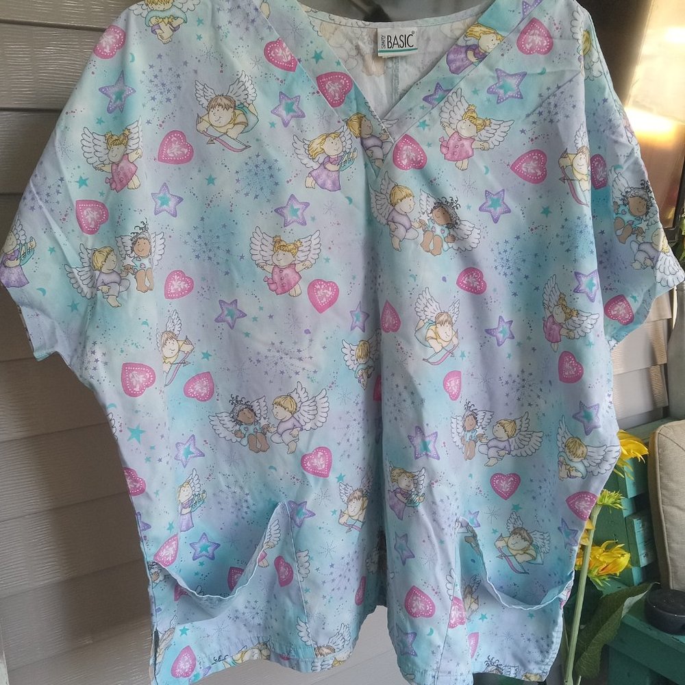 Women's scrub shirt